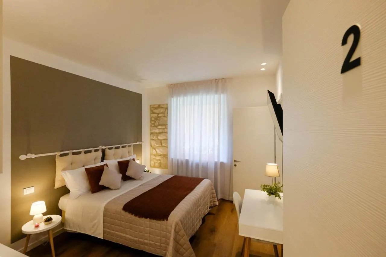 Verona Sweet Rooms - Affitti Brevi Italia Guest house